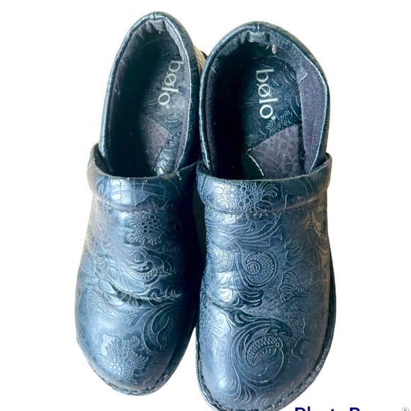 Bolo Shoes - Bolo By Born Etched Tooled Embossed Women’s Clog Wedge Shoes